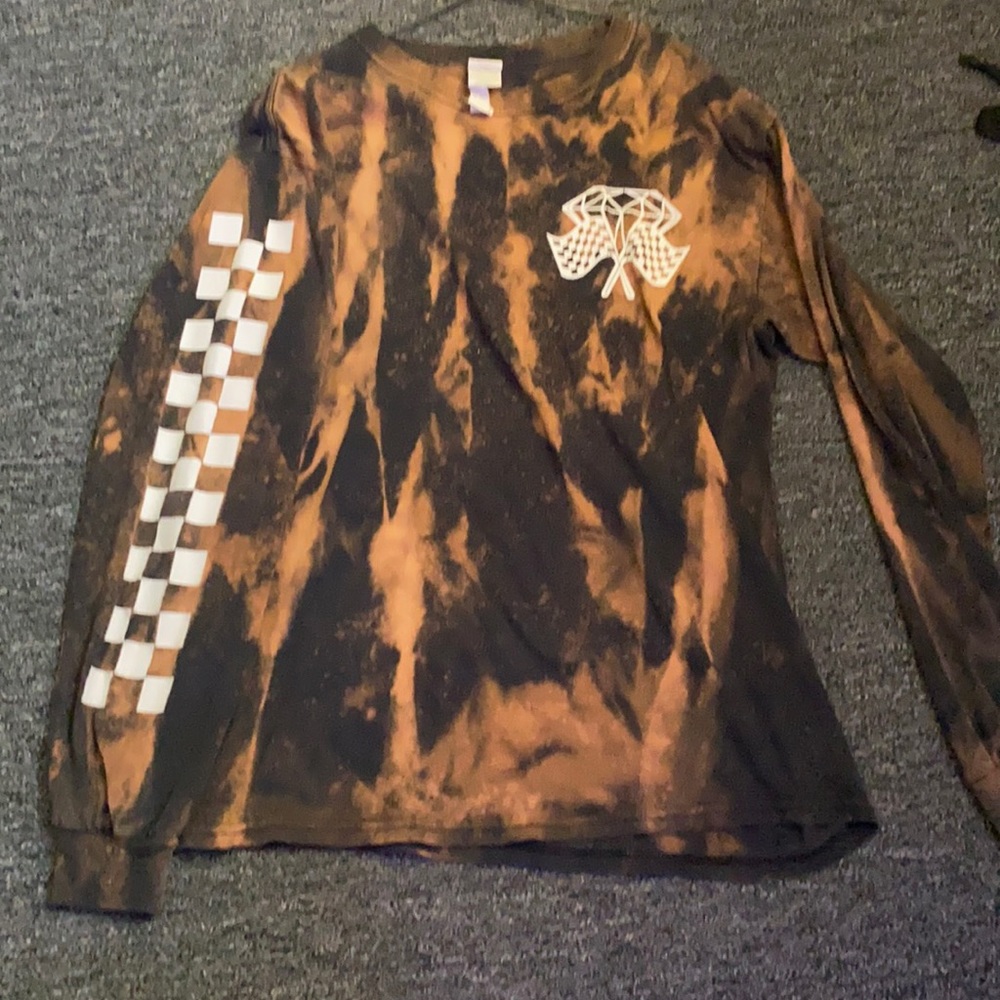 bleach tie dyed long sleeve shirt